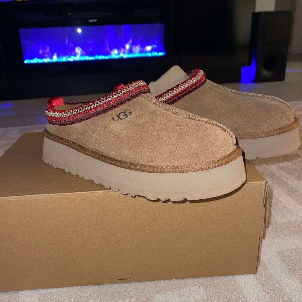 UGG Tan Suede Casual Slip-Ons